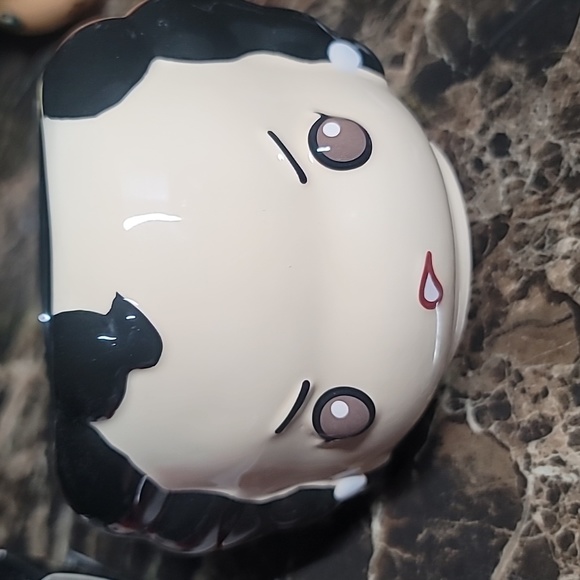 Hocus Pocus LOT (Mary Sanderson) Mug & POP Pez dispenser - Picture 3 of 12